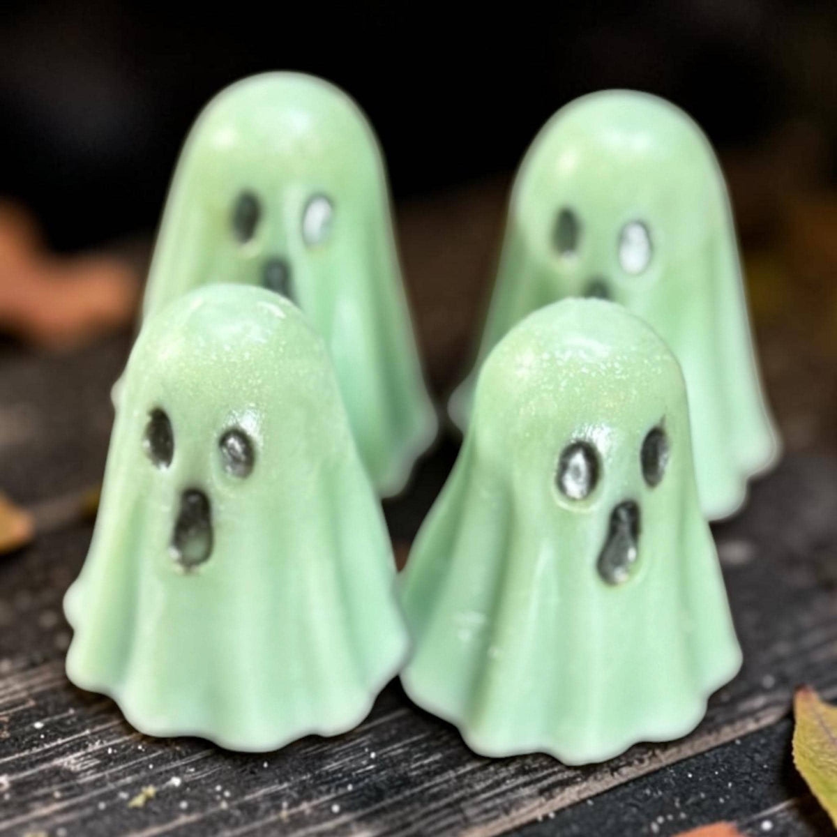 Ghost Shaped Wax Melts: 4 Pack Halloween Fall Scents