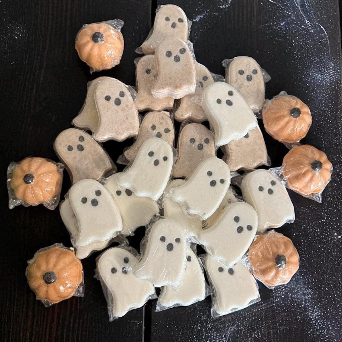Shimmering Ghost Buttermilk Bath Bombs – Scented in Gummy Bears  and Perect for Halloween-Fall