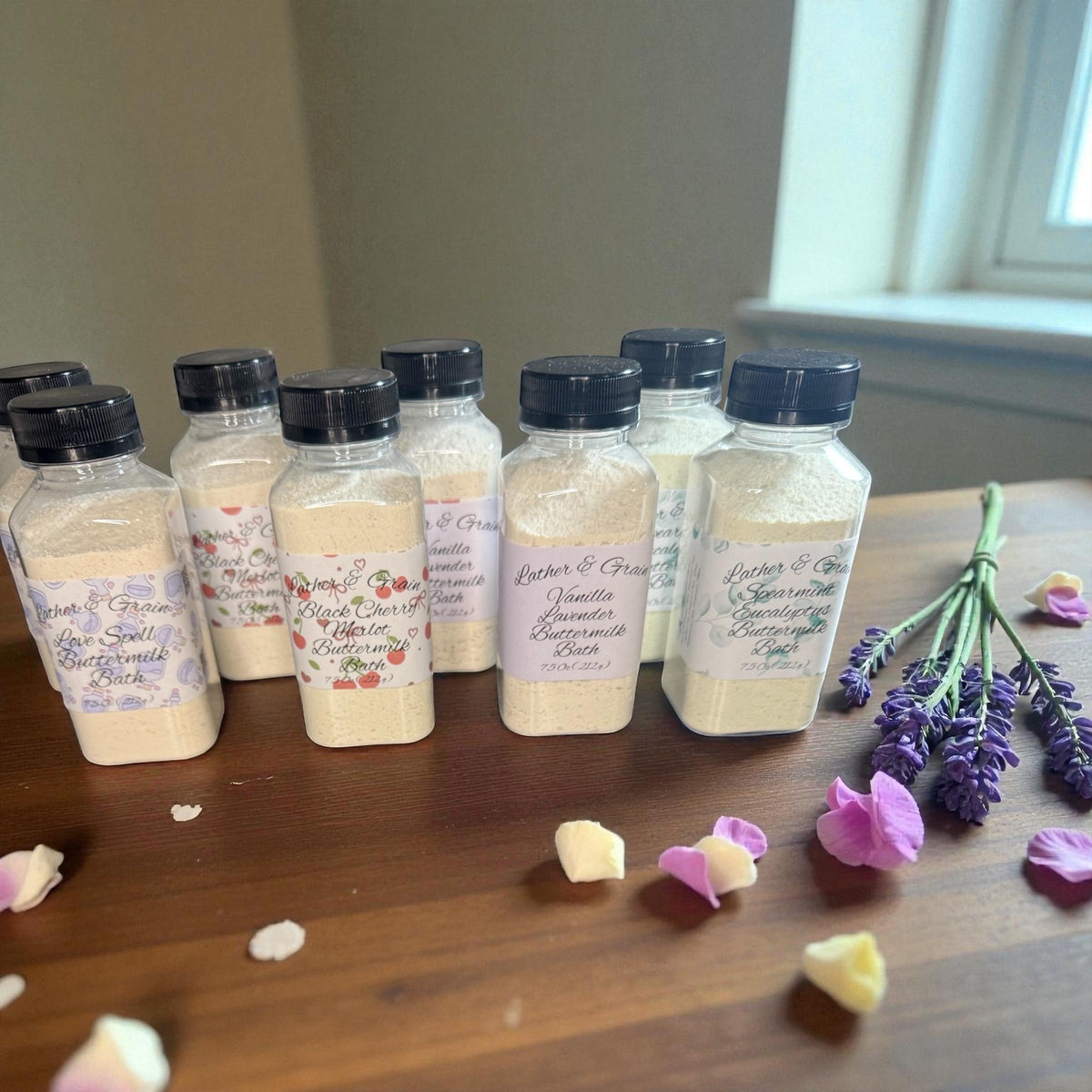 Relaxing Buttermilk Foaming Milk Bath with Colloidal Oats - 4 Scents