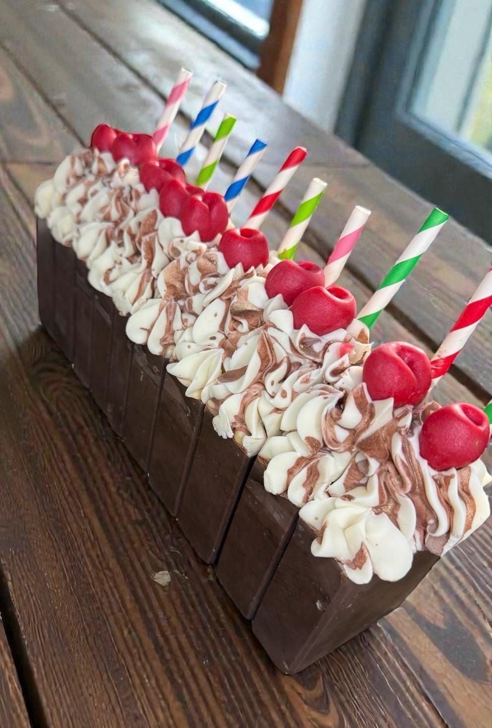 Root Beer Float Soap – Tallow and Buttermilk, Novelty Summer Treat Bath Bar