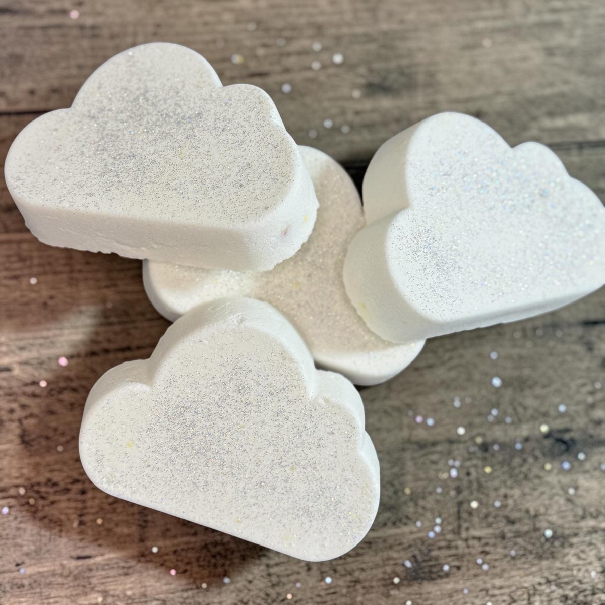 Rainbow Cloud Bath Bomb – Fruity Energy Scent- Fun Rainbow Colored Inside