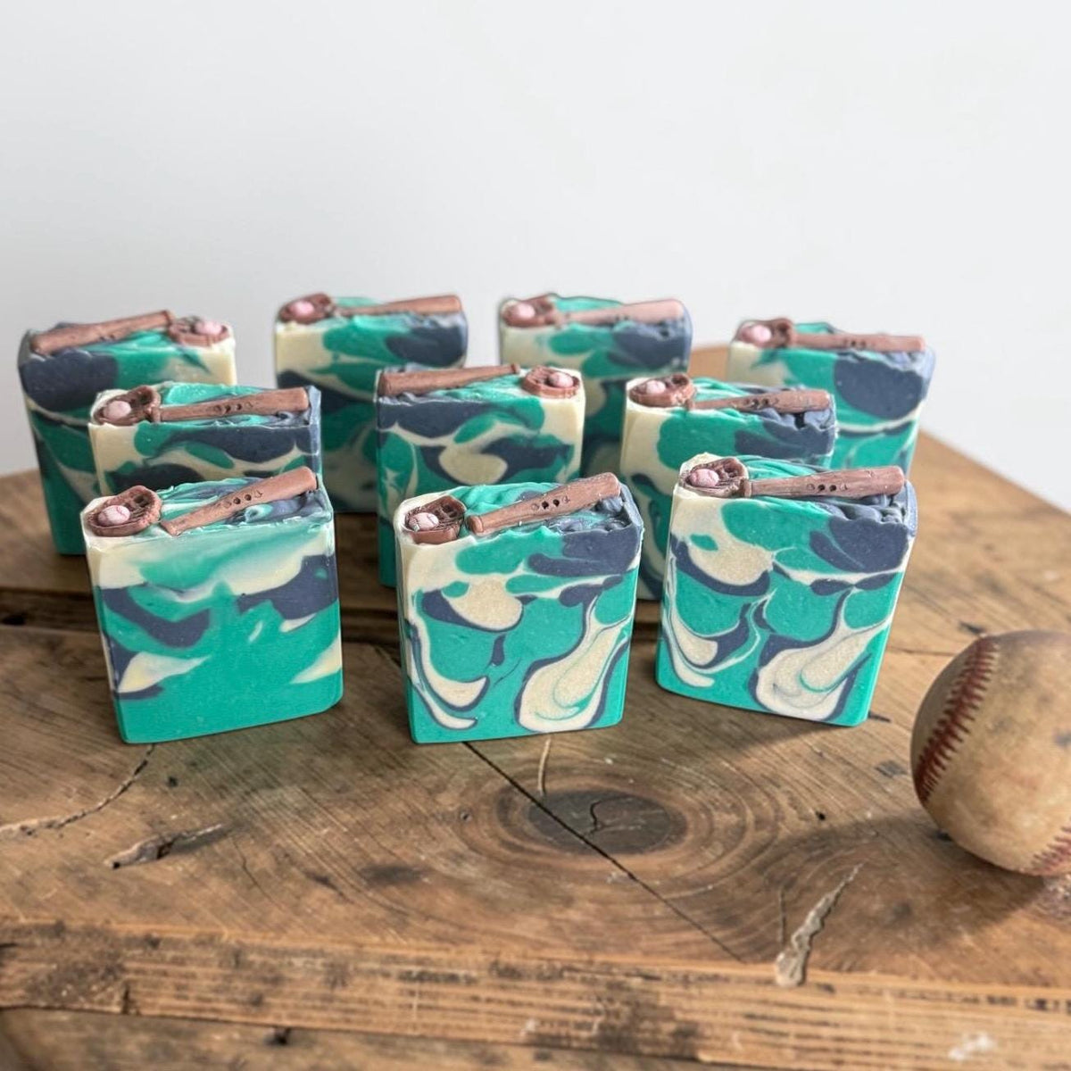 Grand Slam Baseball Soap – Tallow, Goat Milk, Shave & Haircut Scent