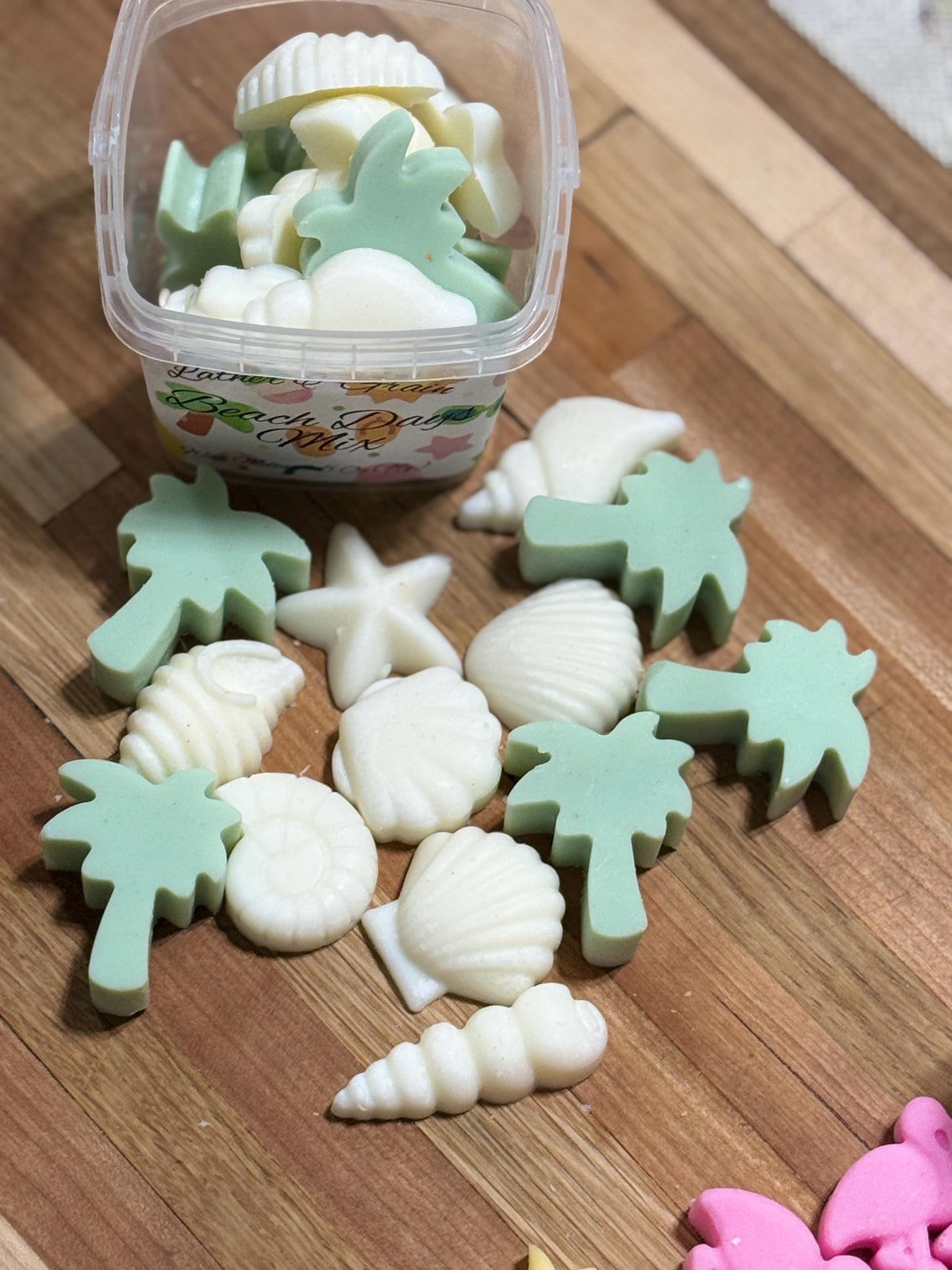 Beach Days Wax Melts: Mixed Shape Tarts- Lime in Da Coconut or Volcano Scents